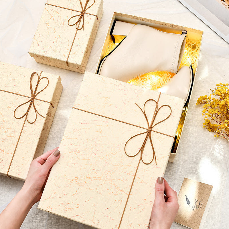 Feifeitech™ Beige Gift Box