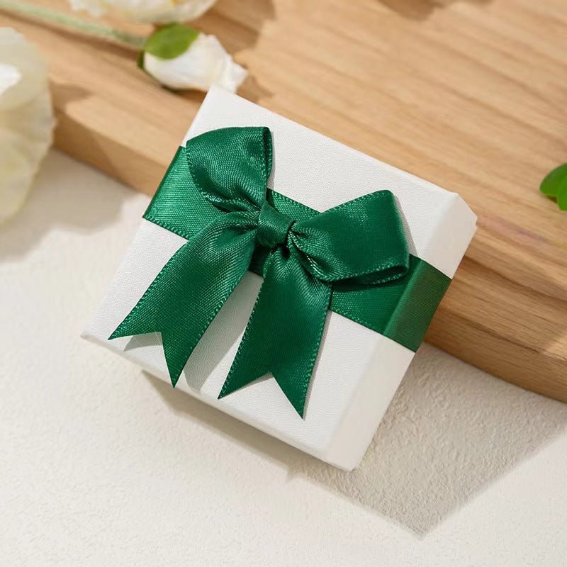EmmaScribe White bow gift box - EmmaScribe